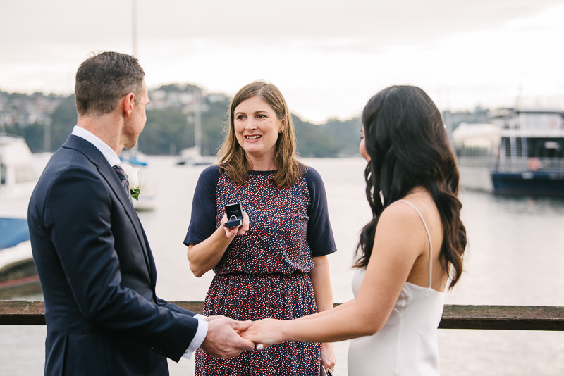 how to find a trustworthy wedding vendor