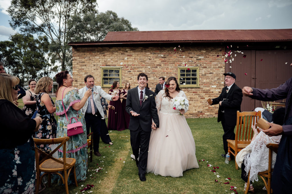 gledswood homestead wedding