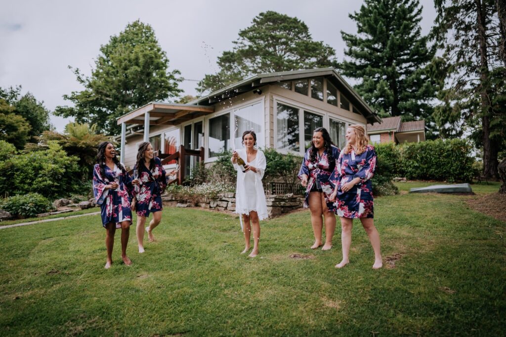 5 Wedding Photography Editing Styles and How to Choose a Photographer for Your Wedding
